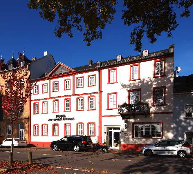 Hotel Am Schloss Biebrich Wiesbaden Exterior photo